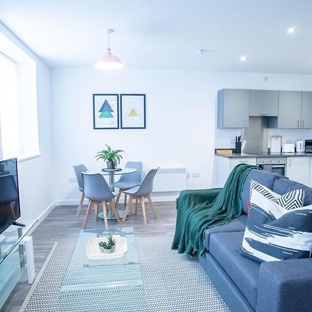 Luxury Apartments Available Next To Train Station - The Wallgate Apartments Wigan - Free Parking Extérieur photo