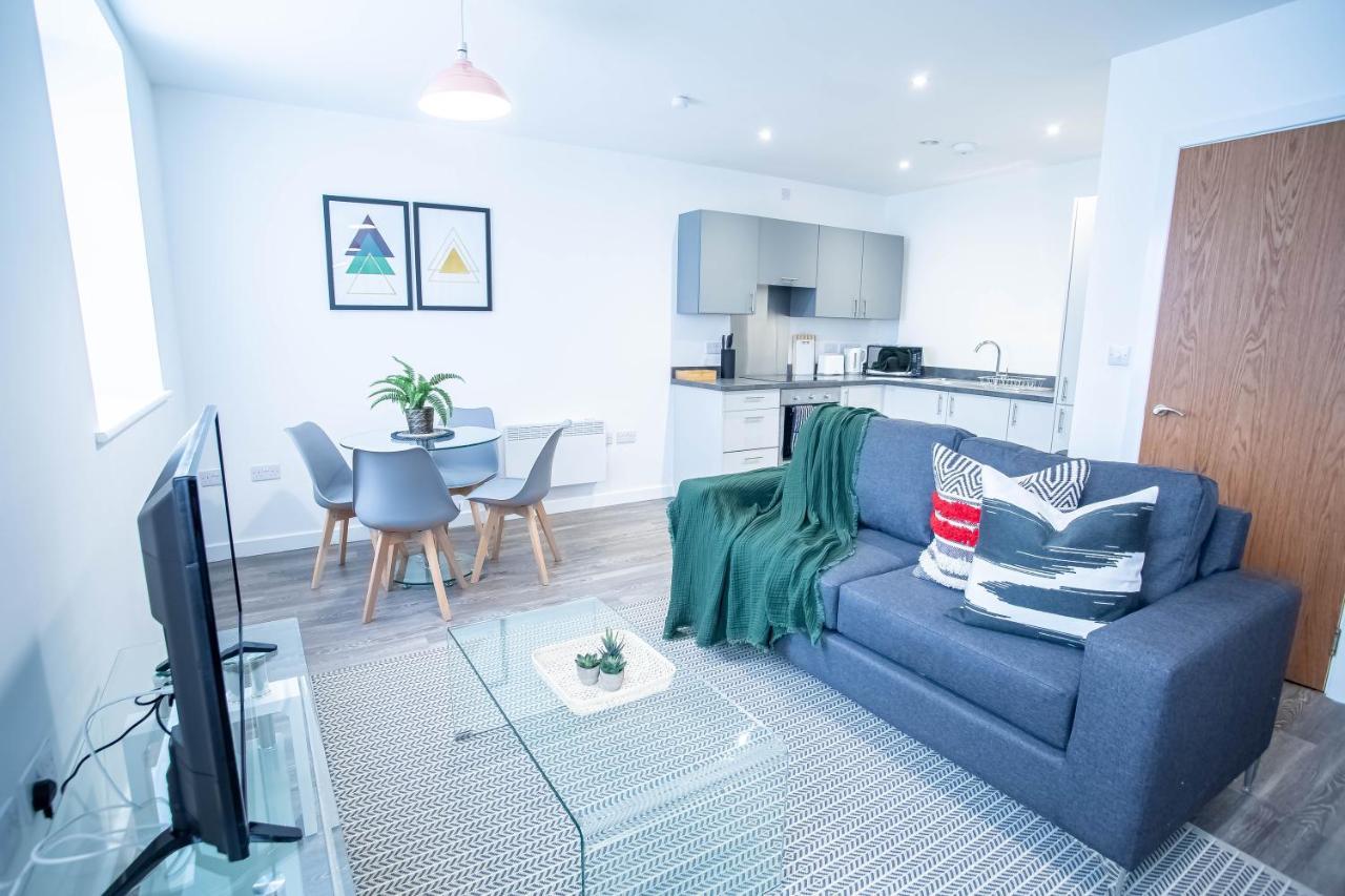 Luxury Apartments Available Next To Train Station - The Wallgate Apartments Wigan - Free Parking Extérieur photo