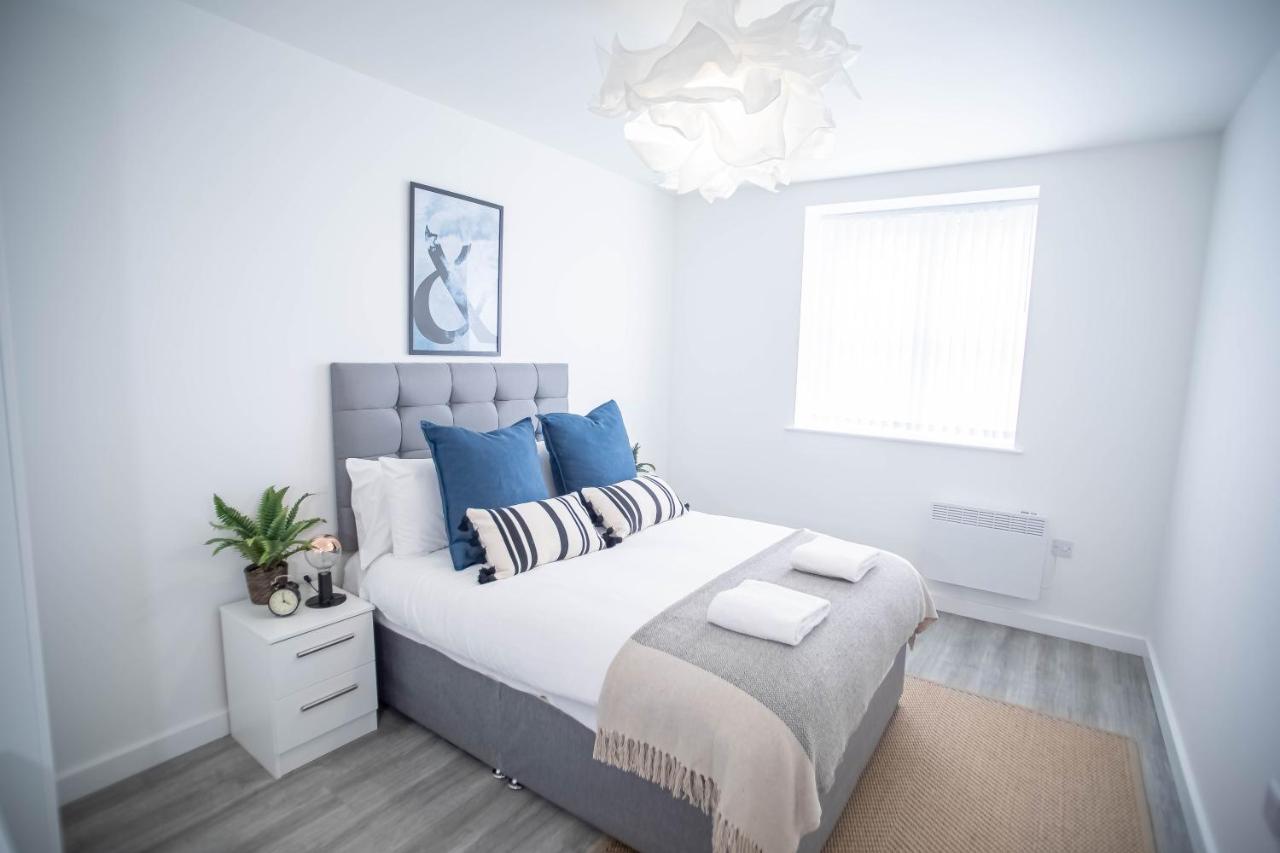 Luxury Apartments Available Next To Train Station - The Wallgate Apartments Wigan - Free Parking Extérieur photo